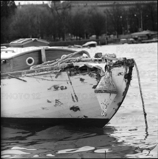 Zurich, heavy storm damaged ship; 1962.