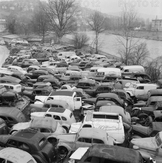 Car Dump in Hongg, 1958.