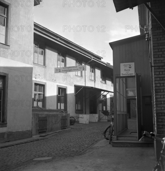 Order office of the soup kitchen; 1941.