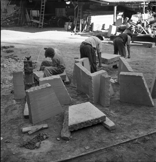Stonemason work for the cathedral of Fribourg 1949.