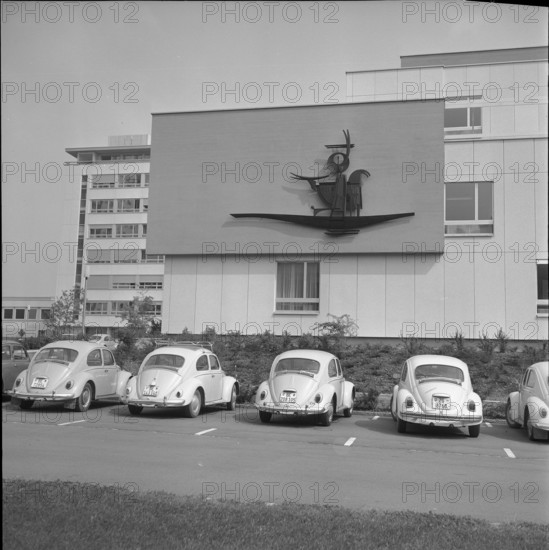 Sculptur Die Arche by Peter Siebold, hospital Lindenhof Berne 1968.
