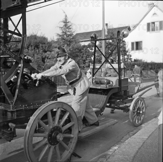 War fire brigade;  fire ladder, 1939.