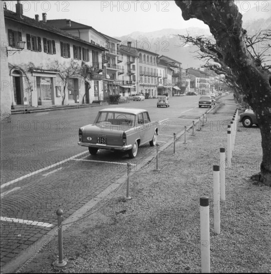 Ascona, Piazza; 1960.