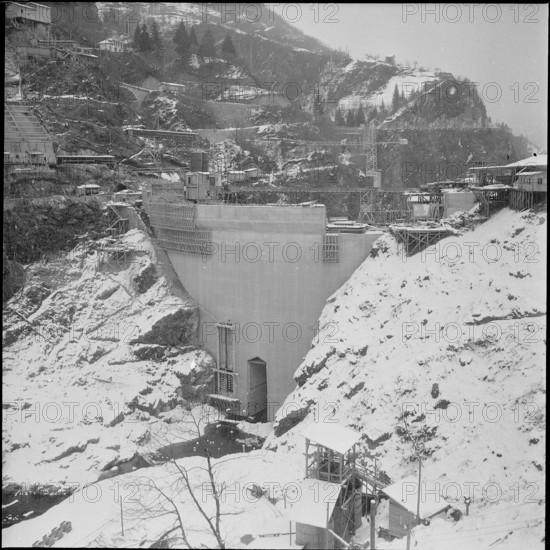 Sambuco dam, building site 1955.