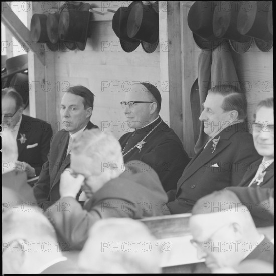 Sarnen: Member of Federal Council at Obwalden voter's meeting 1963.