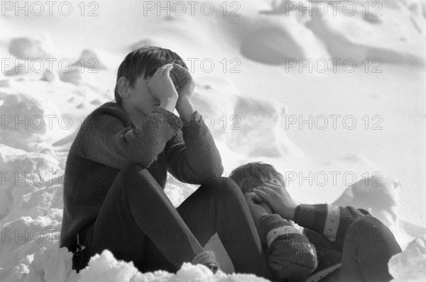 Reckingen, Worried people about missing persons; 1970.