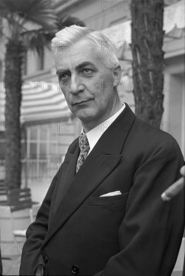 Hugo Kramer, journalist, 1946.