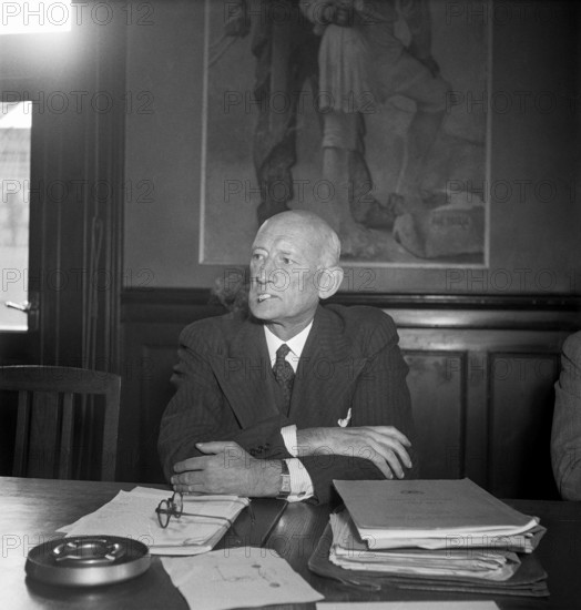 Walter Stucki, information about world trade conference of Havanna, 1948.