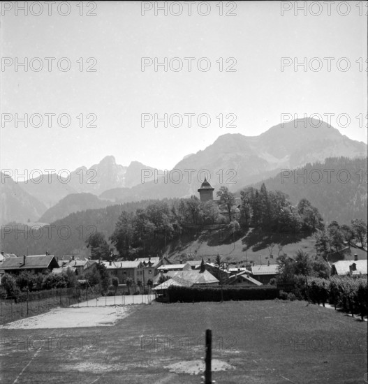 Chateau-d'Oex; 1945.