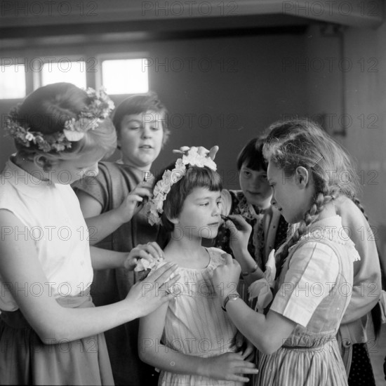 Hans im Gluck, rehearsal in Tenniken 1957.