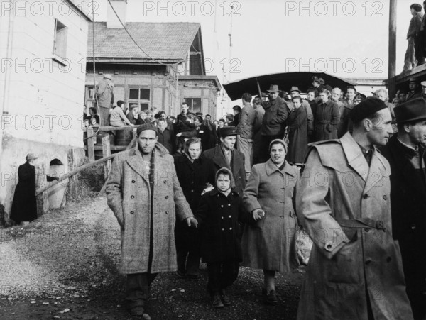 Refugees from Hungary, arrival in Buchs 1956.