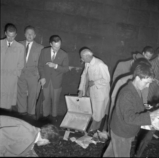 Protest against Moscow travelers at their comeback, 1957.