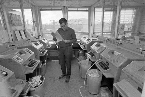 SDA office of the editorial staff, 1971.