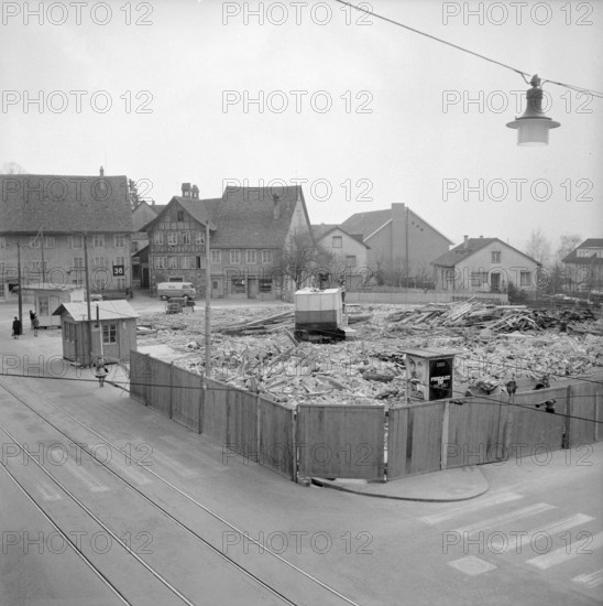Hongg Zurich; buildings in the old village centre under demolition; 1960.