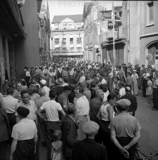 Strike in the Alsace: demonstration march, 1953.