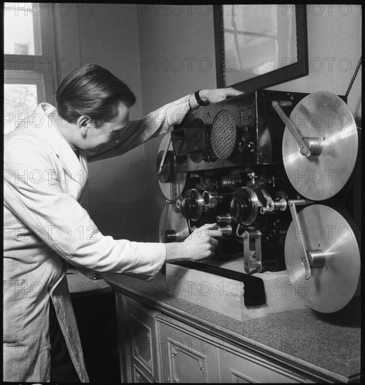 Cartoon about Swiss donation, 1942.