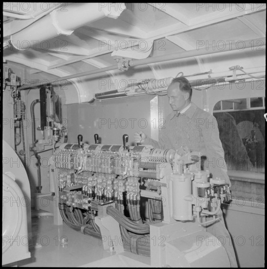 The new locomotive Ae 8/8, 1959.