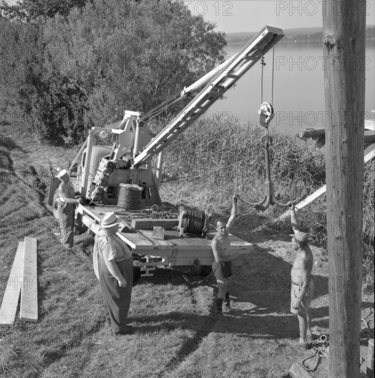 Schaffner is 2nd from left.