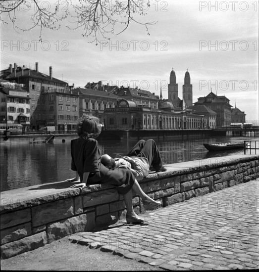 Couple in springtime in Zurich, 1949.