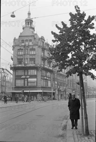 Haus zur Trulle: Schweizer Illustrierte and Sie & Er, 1972.