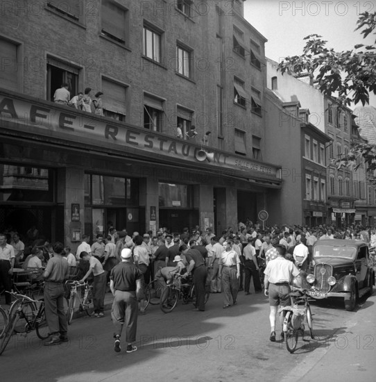 Strike in the Alsace: Demonstration march, 1953.