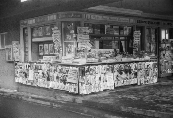 Kiosk for newspaper, Zurich 1963.