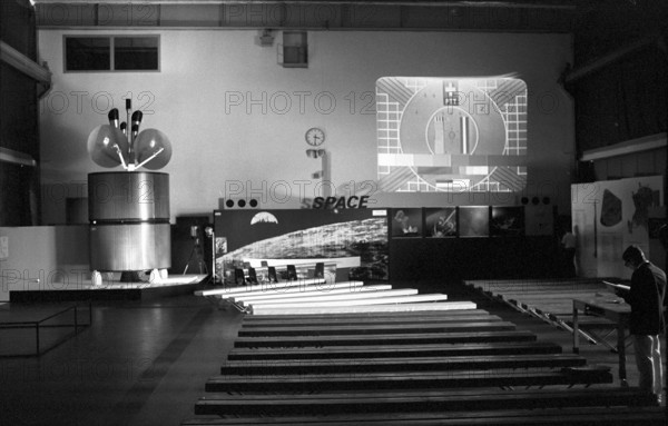 Transmission of the moon landing with Eidophor projector at Contraves 1969.