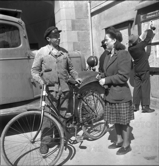 Man and Woman Talking in the Street, Luzern 1951.
