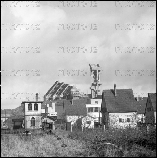 Effretikon, Church under construction 1960.