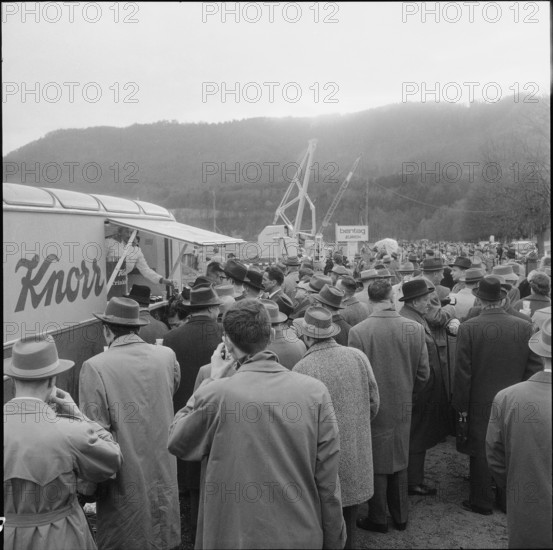 Spectators of exhibition, noise abatement, Zurich 1960.