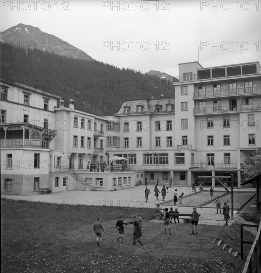 Schweizerische Alpine Mittelschule Davos SAMD 1946.