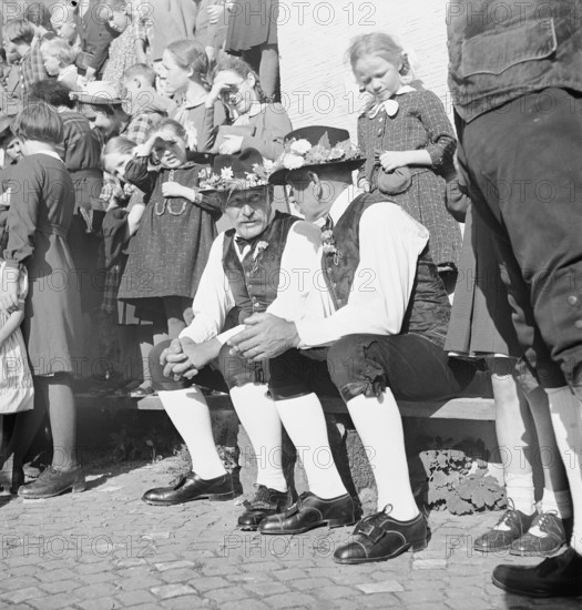Festival in Burglen, canton of Uri, 1940.