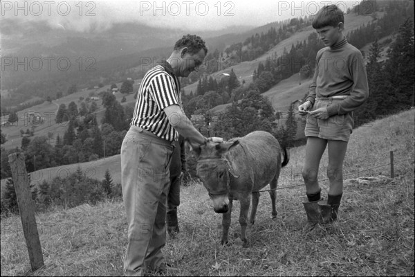 The Winnetou Ranch disposes of 121'000 m2 land, grassland and forest where children from 7 to 12 years old can spend a holiday.