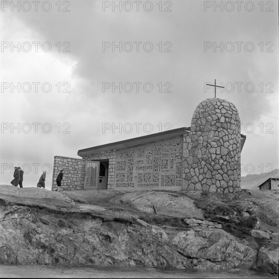 Church on Grimsel hospice 1961.