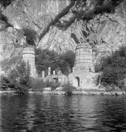 Ticino, Lime kilns near Caprino; 1949.
