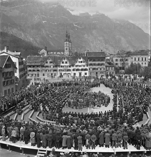 Glarus voter's meeting, der Ring 1941.