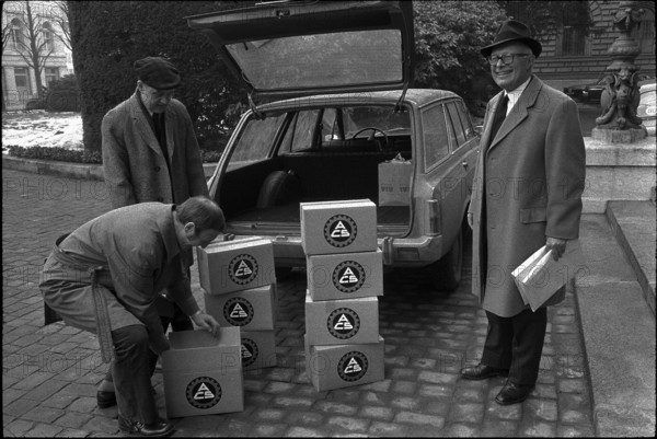 ACS petitions against speed restriction, 1972.