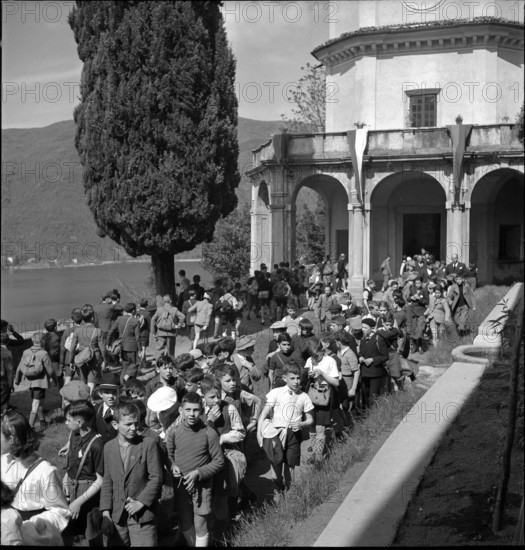 Spring festival in Vico Morcote, 1942.