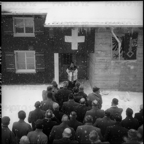 Opening speech of the cableway Pilatus, Lucerne 1956.