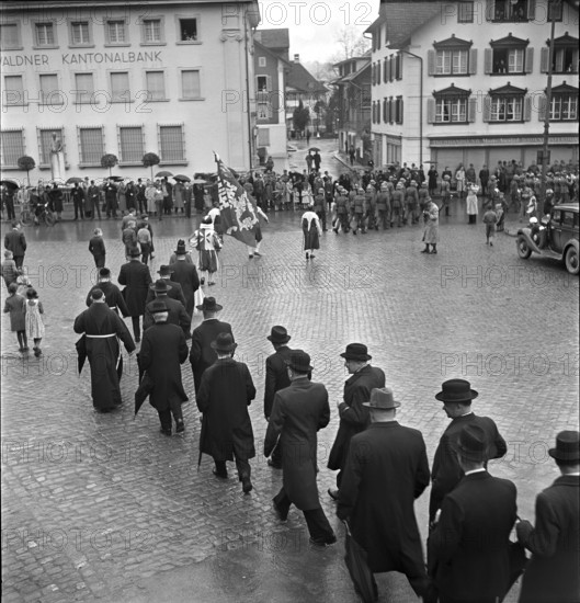 Nidwalden government at voter's meeting parade 1941.