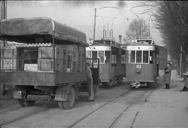 Goods transport for LVZ by tram in Zurich, Petrol, gas penury in Switzerland 1941.
