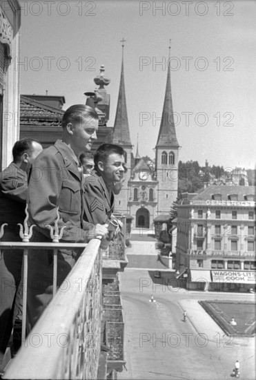 After WW 2: American soldiers in Lucerne, 1945.