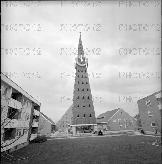 Thomas church im Gut, Zurich Albisrieden 1961.