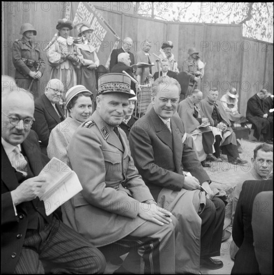 Prominent guests at Nidwalden voter's meeting 1956.