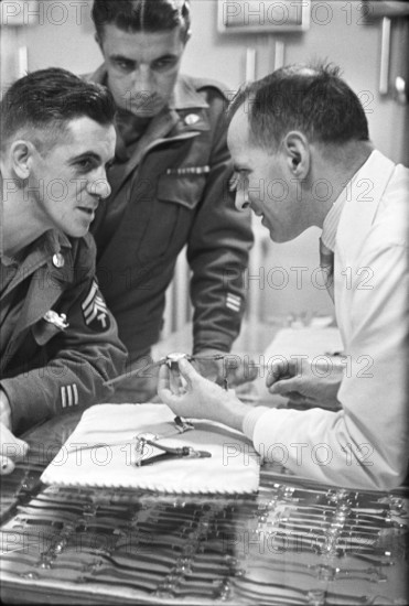 After WW 2: US american soldiers in Lucerne, 1945.