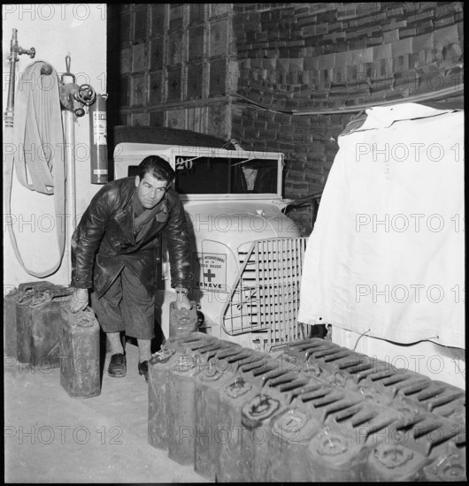 The Red Cross organizes goods transport for war prisoners, 1943.
