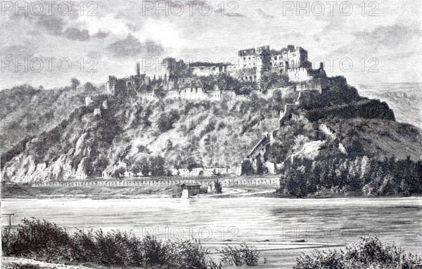 Rheinfels Castle is the ruin of a spur castle on a ridge between the left bank of the Rhine and the Grundelbach valley above St. Goar.