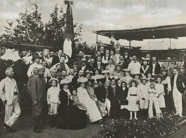 Touring Club members of the Italian community in Shanghai