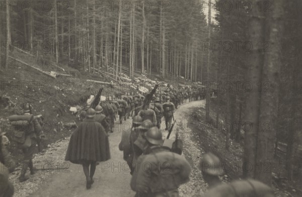Troops in column on Mount Magnaboschi