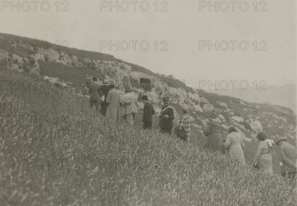 Excursion to the Sicilian hinterland. 
	
		1924